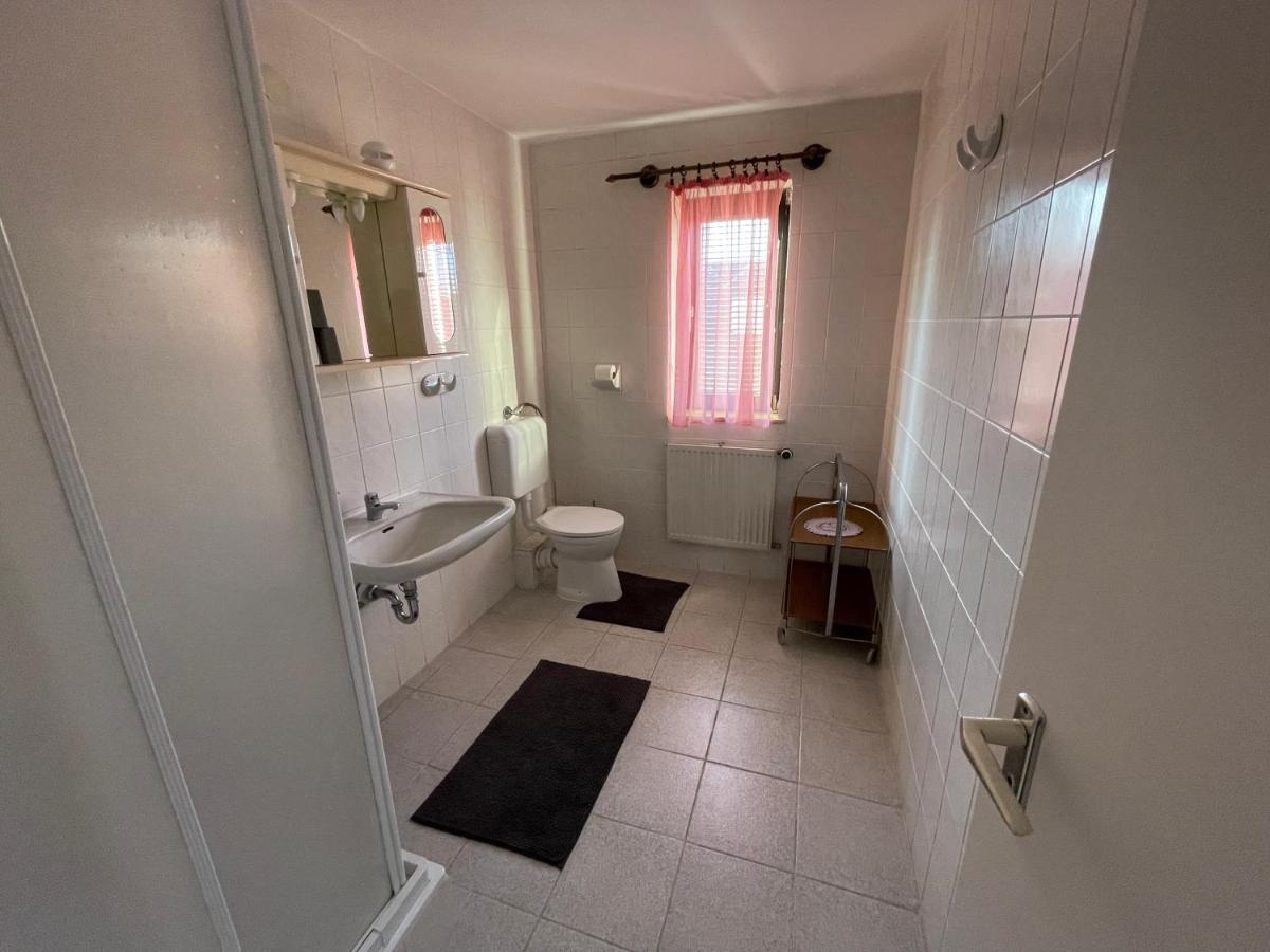 Hot-L Mini Otel Kanije Dış mekan fotoğraf